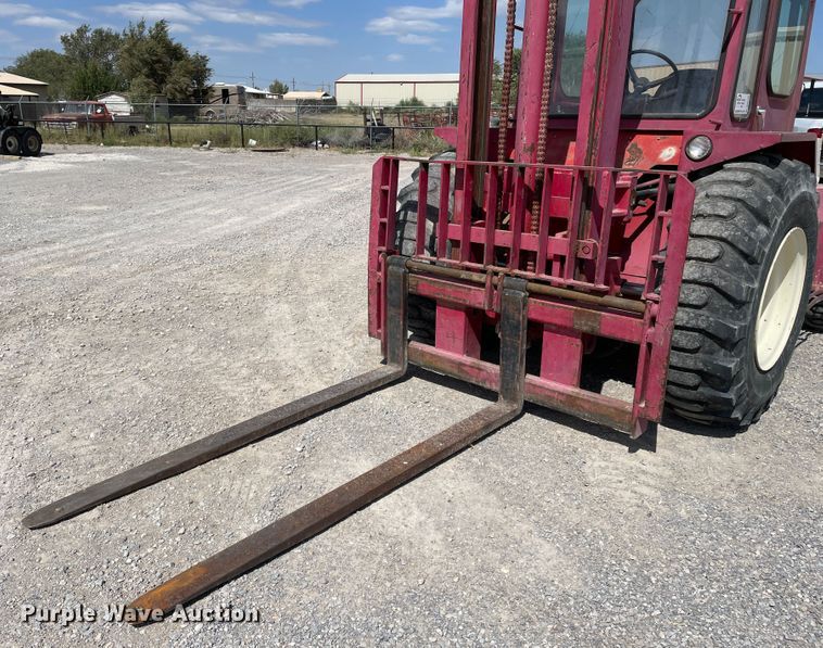 image for item DN5196 1993 Manitou T1002TC-D4  forklift