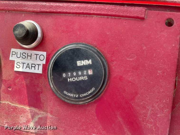 image for item DN5196 1993 Manitou T1002TC-D4  forklift