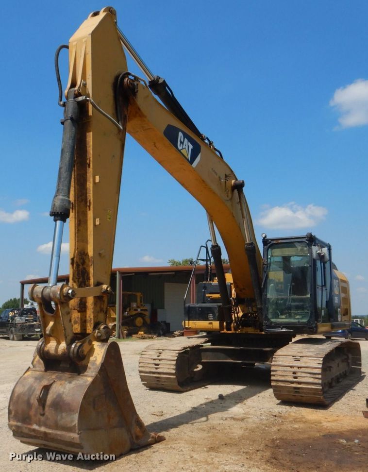image for item DO1586 2013 Caterpillar 329E L  excavator