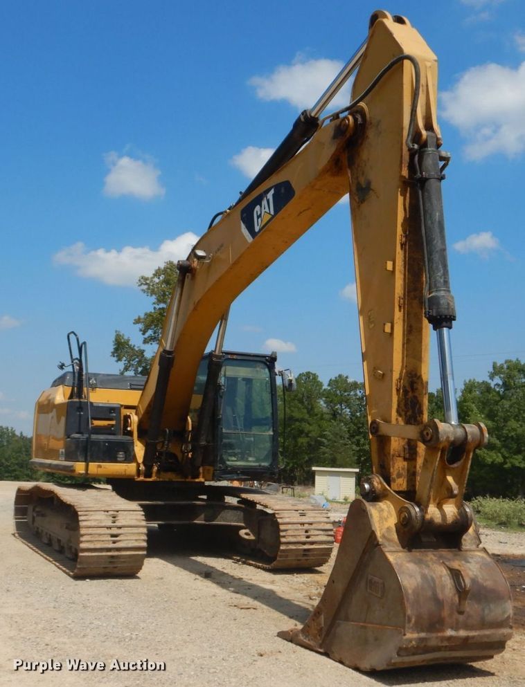 image for item DO1586 2013 Caterpillar 329E L  excavator