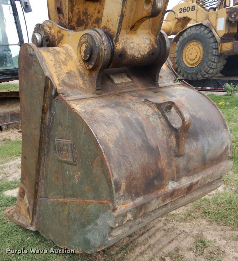 image for item DO1586 2013 Caterpillar 329E L  excavator