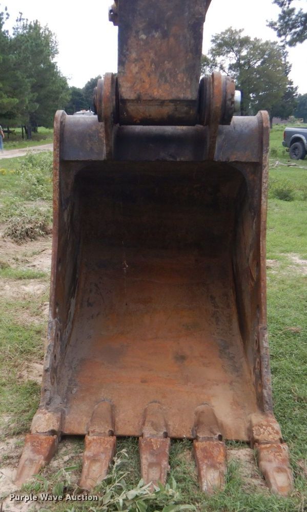 image for item DO1586 2013 Caterpillar 329E L  excavator