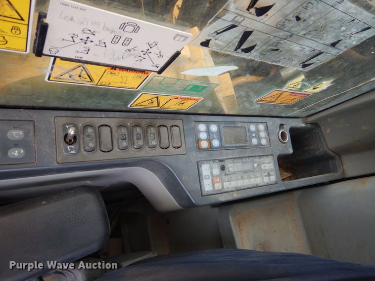 image for item DO1586 2013 Caterpillar 329E L  excavator