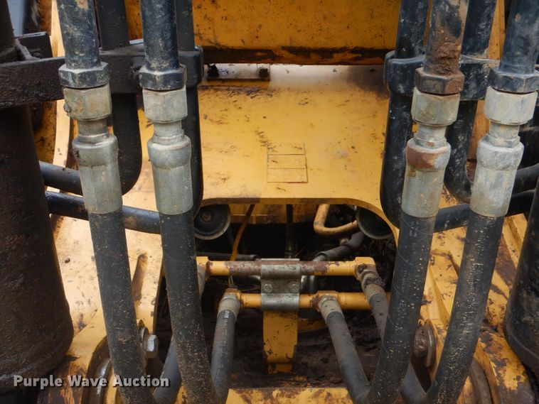 image for item DO1586 2013 Caterpillar 329E L  excavator