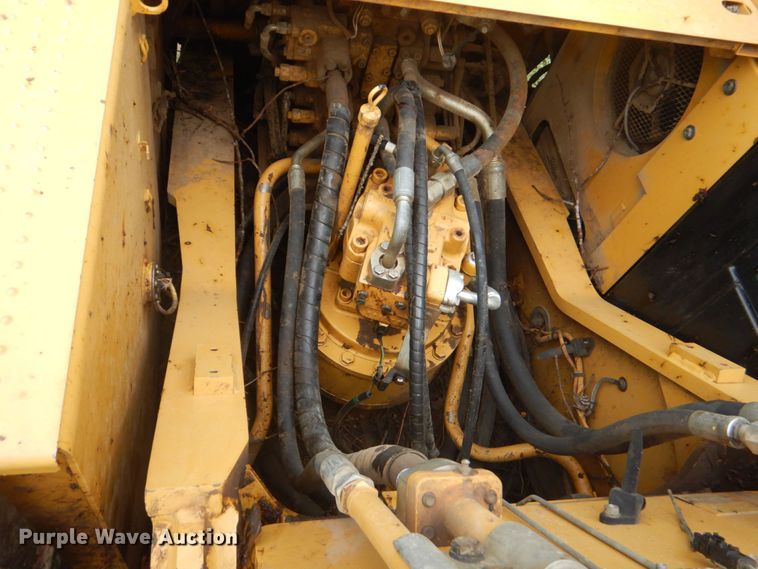 image for item DO1586 2013 Caterpillar 329E L  excavator