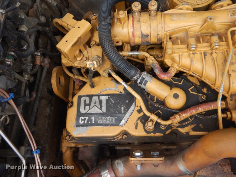 image for item DO1586 2013 Caterpillar 329E L  excavator