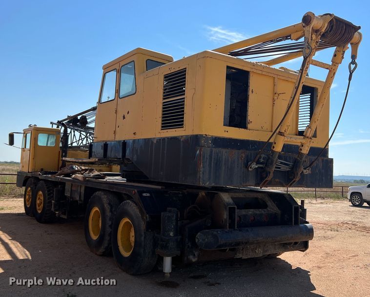 image for item DO8706 BLH Lima 600TA  crane