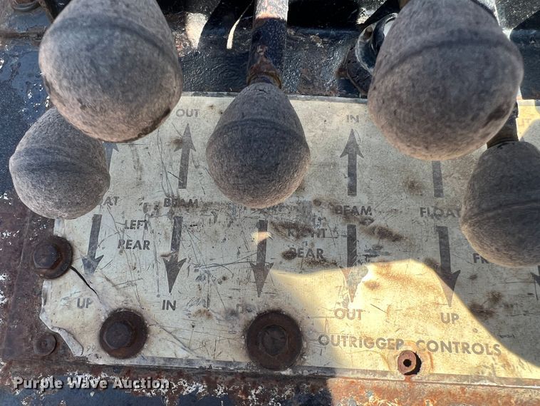 image for item DO8706 BLH Lima 600TA  crane