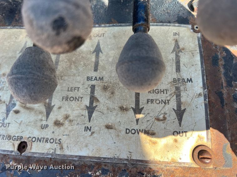 image for item DO8706 BLH Lima 600TA  crane