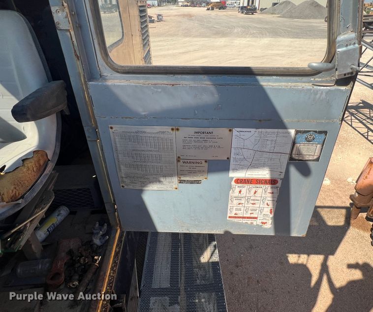 image for item DO8706 BLH Lima 600TA  crane