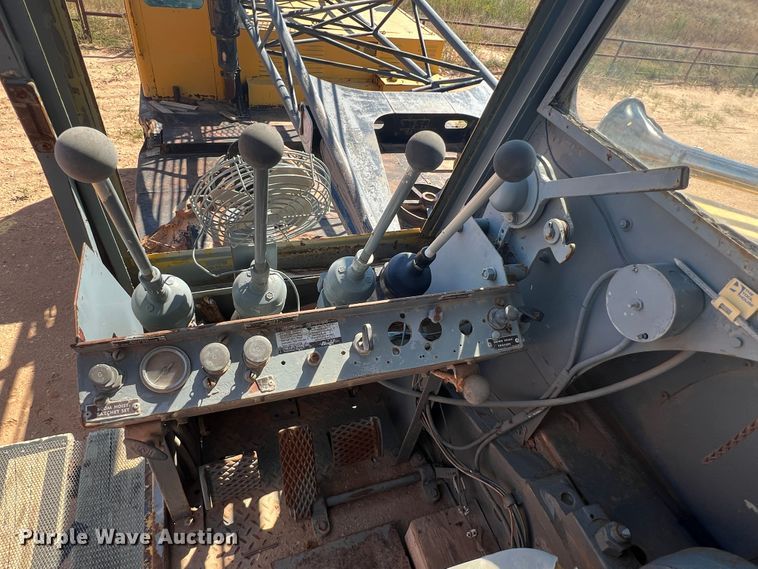 image for item DO8706 BLH Lima 600TA  crane