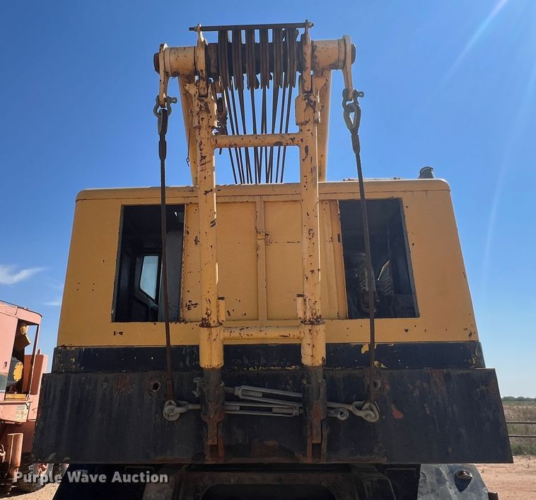 image for item DO8706 BLH Lima 600TA  crane