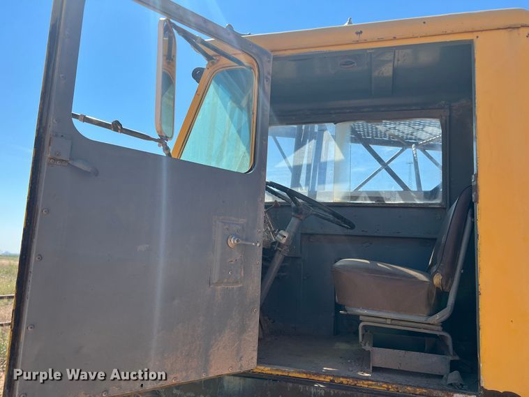 image for item DO8706 BLH Lima 600TA  crane