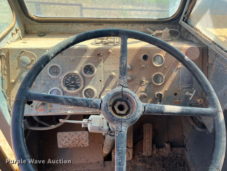 image for item DO8706 BLH Lima 600TA  crane