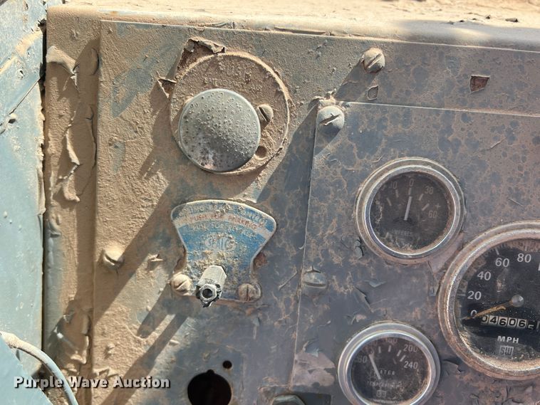 image for item DO8706 BLH Lima 600TA  crane