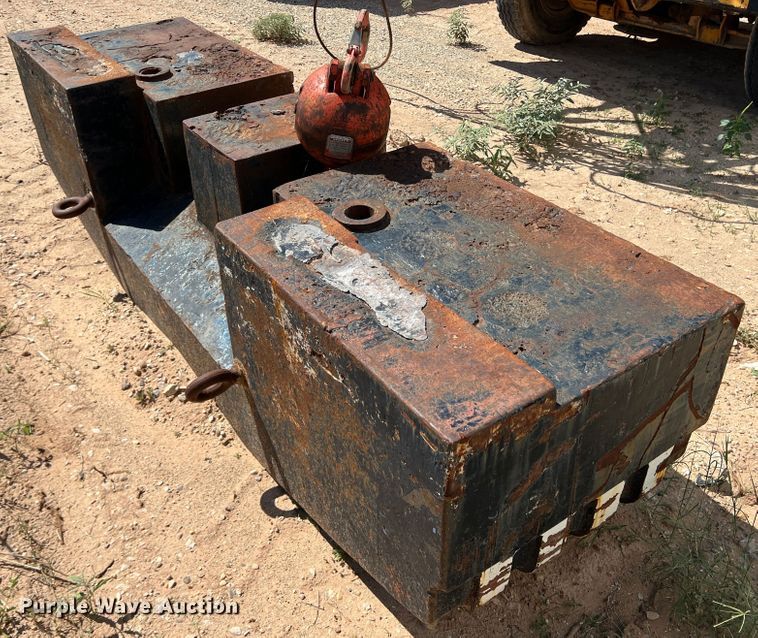 image for item DO8706 BLH Lima 600TA  crane