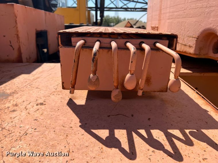 image for item DO8707 1974 American 4460  crane