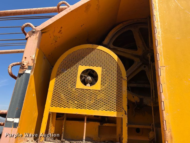 image for item DO8707 1974 American 4460  crane