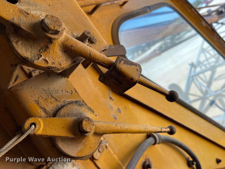 image for item DO8707 1974 American 4460  crane