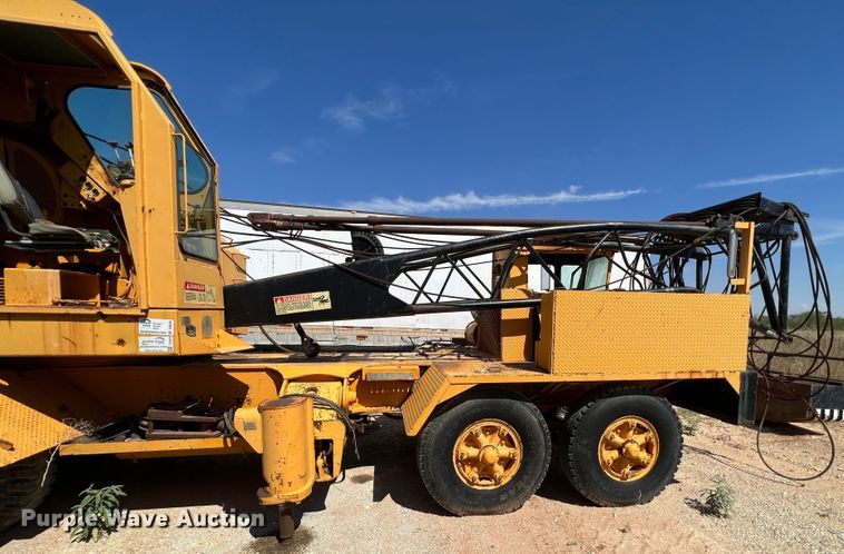 image for item DO8708 1965 American 4450  crane