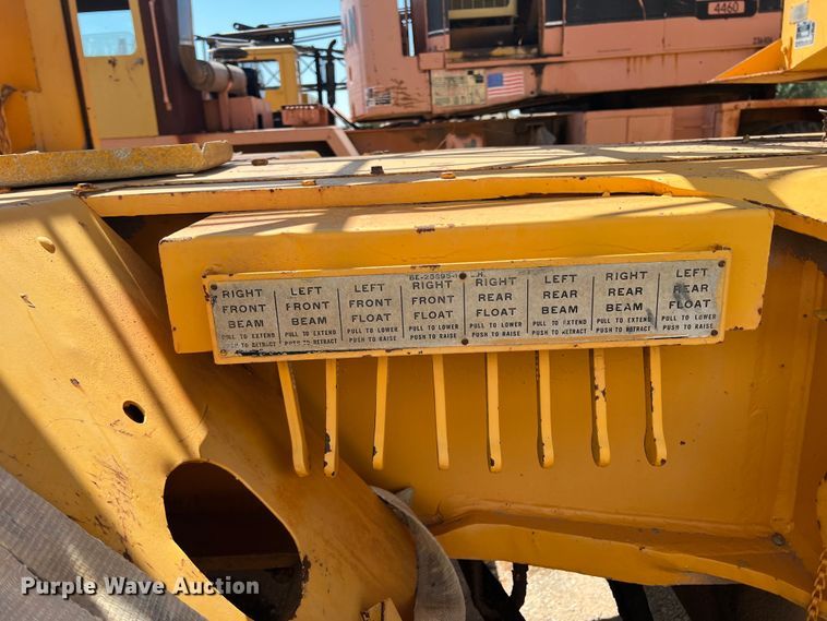 image for item DO8708 1965 American 4450  crane