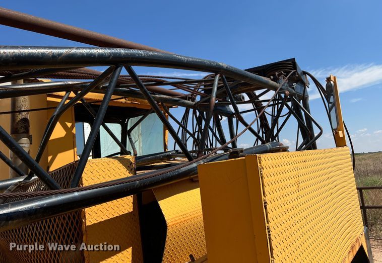 image for item DO8708 1965 American 4450  crane