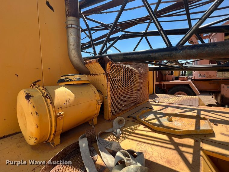 image for item DO8708 1965 American 4450  crane