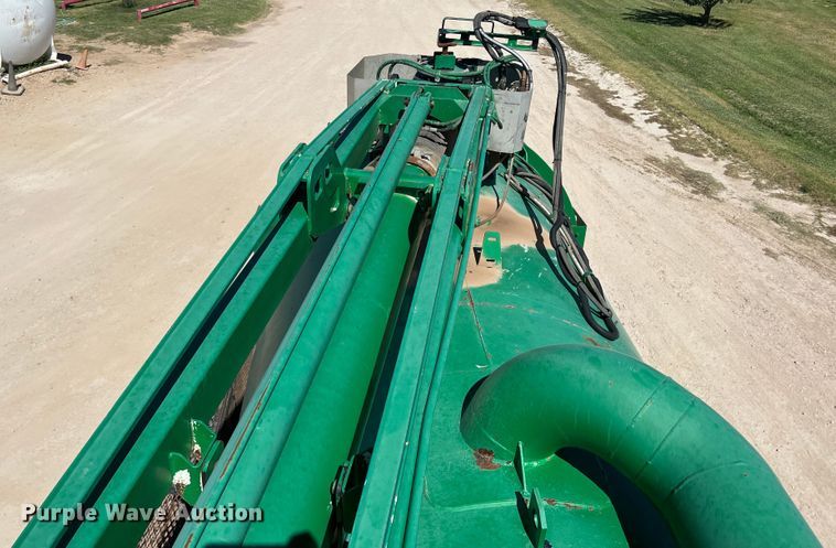 image for item DO8736 2002 Sterling L9500  hydrovac truck