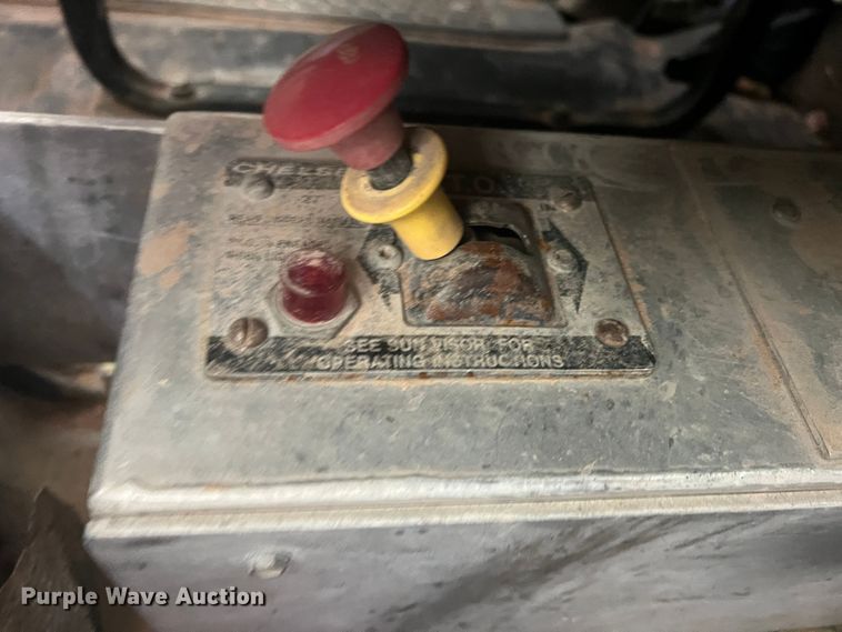 image for item DO8736 2002 Sterling L9500  hydrovac truck