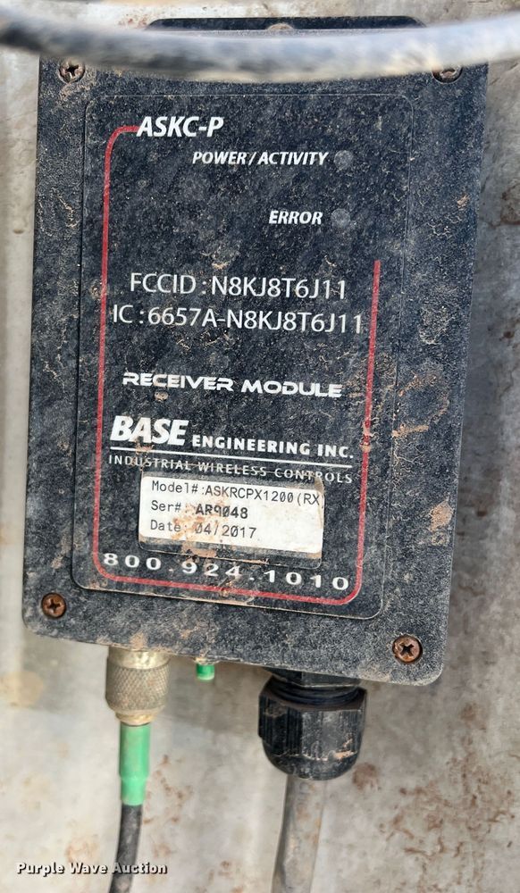 image for item DO8736 2002 Sterling L9500  hydrovac truck