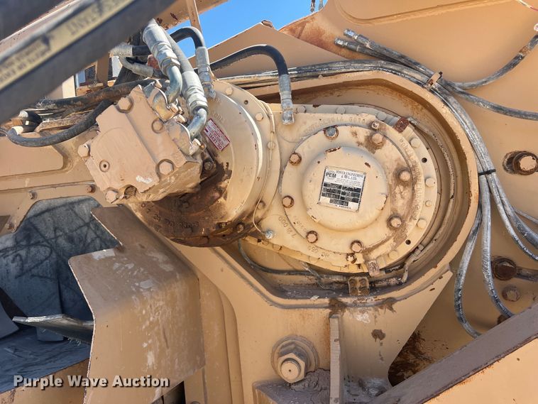 image for item DO8738 Tesmec TRS 1075  trencher