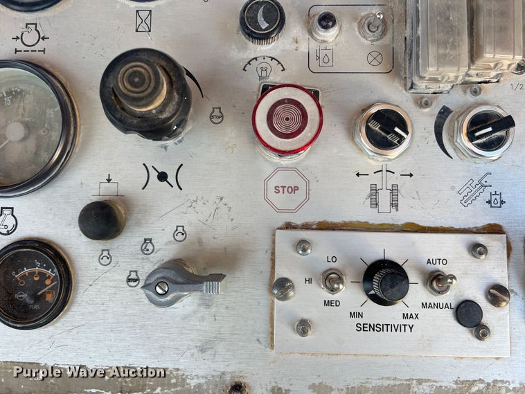 image for item DO8738 Tesmec TRS 1075  trencher