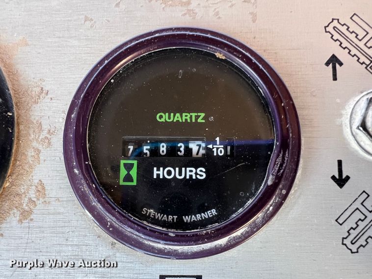 image for item DO8738 Tesmec TRS 1075  trencher