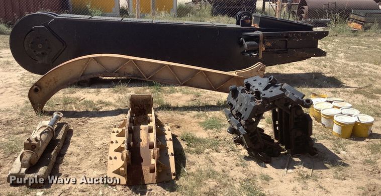 image for item DO8738 Tesmec TRS 1075  trencher