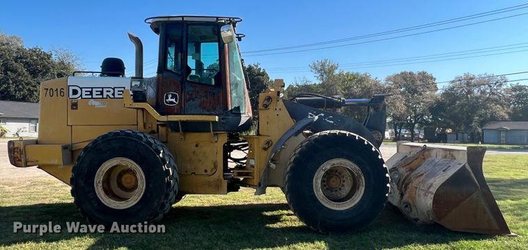 image for item DO8760 2006 John Deere 644J  wheel loader