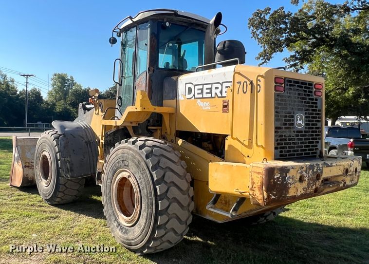 image for item DO8760 2006 John Deere 644J  wheel loader