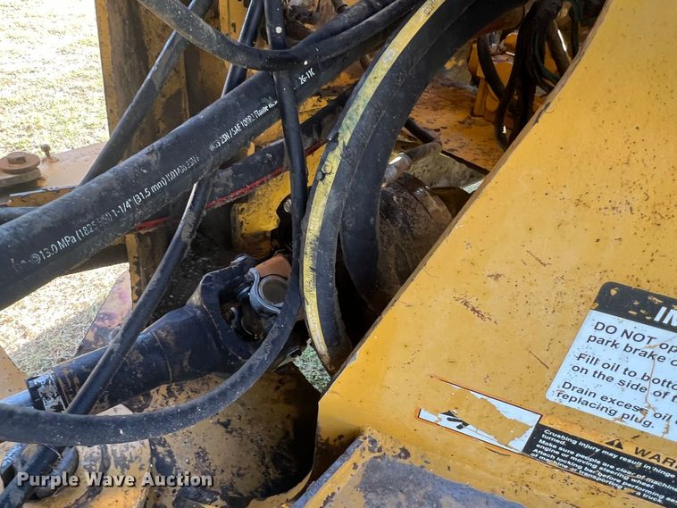 image for item DO8760 2006 John Deere 644J  wheel loader