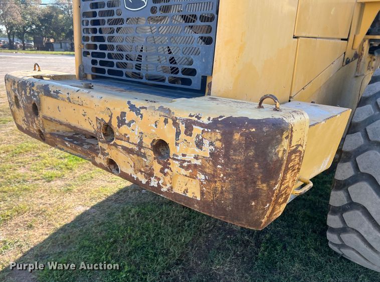 image for item DO8760 2006 John Deere 644J  wheel loader