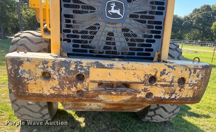 image for item DO8760 2006 John Deere 644J  wheel loader