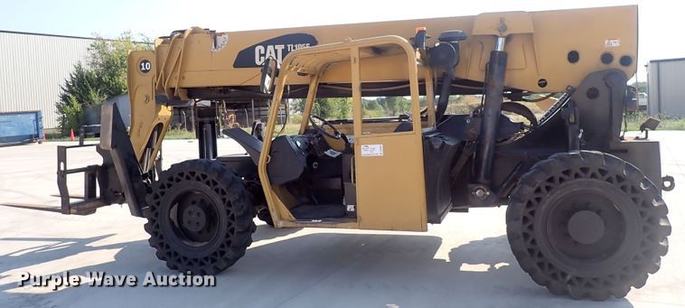 image for item DQ2902 Caterpillar TL1055  telehandler