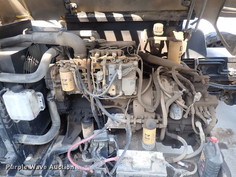 image for item DQ2902 Caterpillar TL1055  telehandler