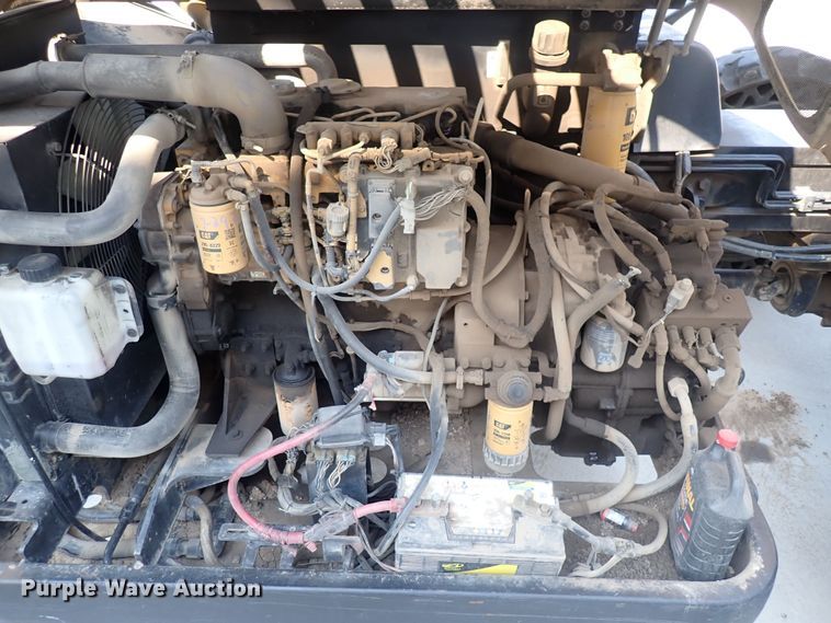 image for item DQ2902 Caterpillar TL1055  telehandler