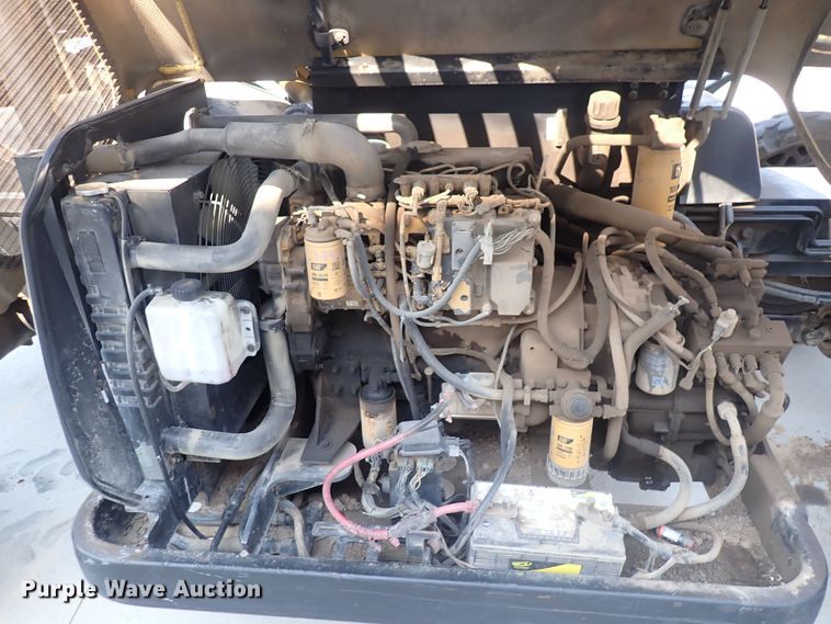 image for item DQ2902 Caterpillar TL1055  telehandler