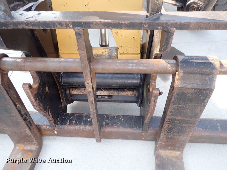 image for item DQ2902 Caterpillar TL1055  telehandler