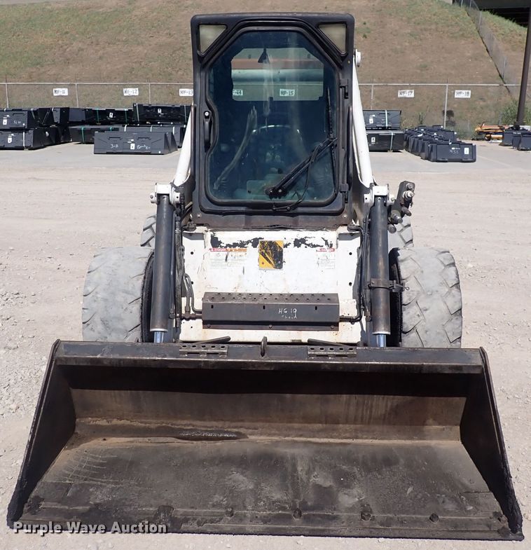 image for item DQ2928 2001 Bobcat 873  skid steer loader