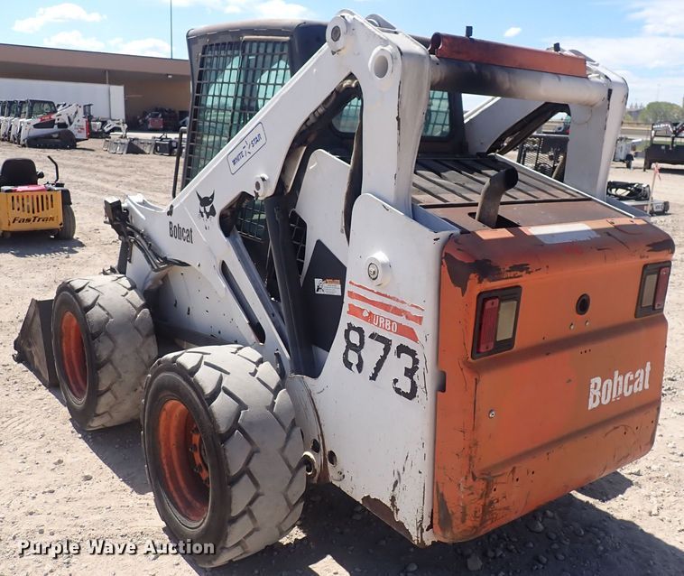 image for item DQ2928 2001 Bobcat 873  skid steer loader