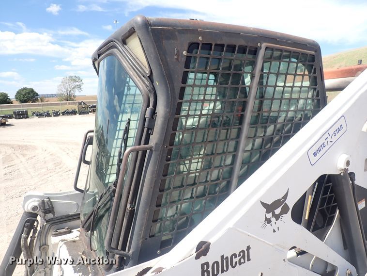 image for item DQ2928 2001 Bobcat 873  skid steer loader