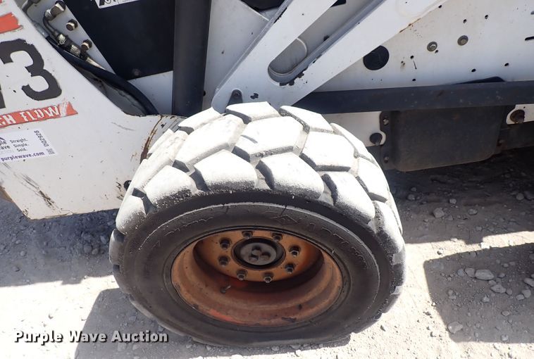 image for item DQ2928 2001 Bobcat 873  skid steer loader