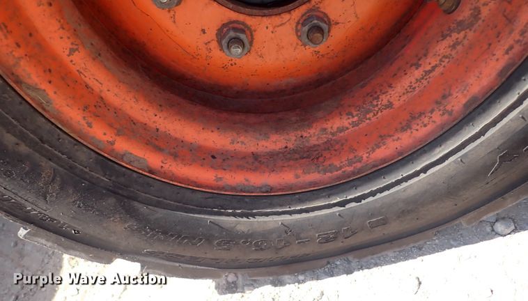 image for item DQ2928 2001 Bobcat 873  skid steer loader