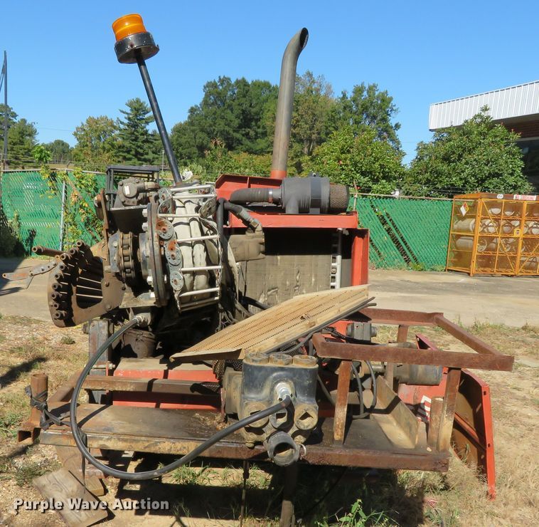 image for item DR0140 1995 Ditch Witch JT2320  directional boring unit